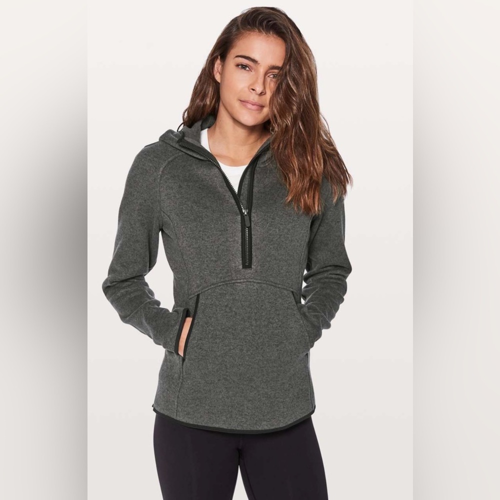 Lululemon Fleece & Thank You Pullover in Heathered Black/Black: 6